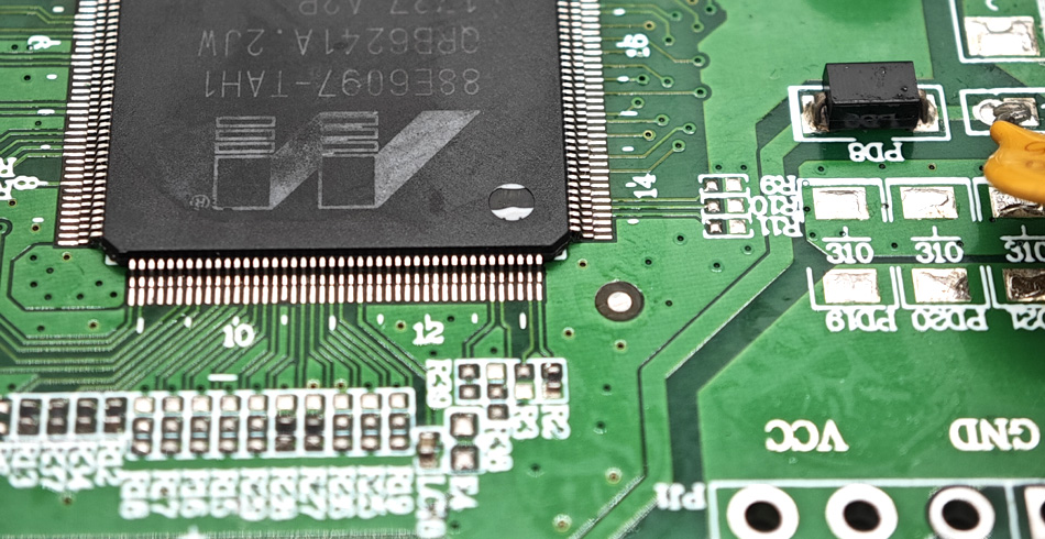 Métodos de supresión de EMI (interferencia electromagnética) para el diseño de PCB