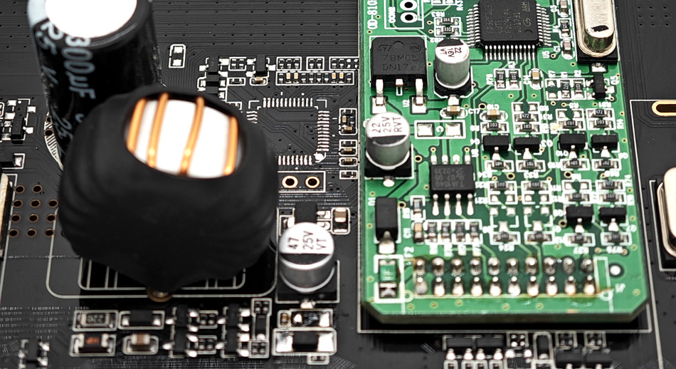 Tecnología de pegamento conductor en el procesamiento de PCBA