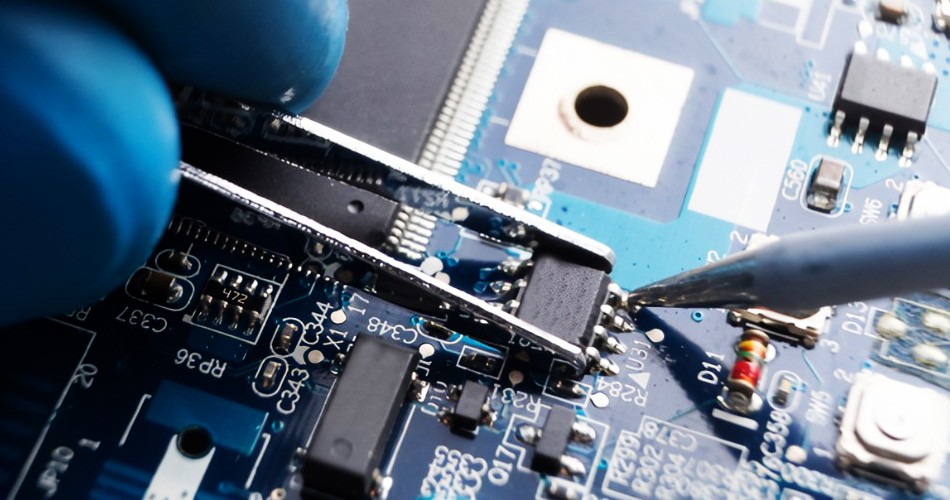 Causas fundamentales y contramedidas para los retrasos en la producción en el procesamiento de PCBA