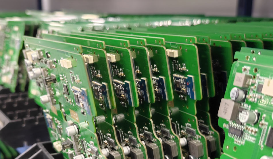 Contramedidas para la interrupción de la cadena de suministro en el procesamiento de PCBA