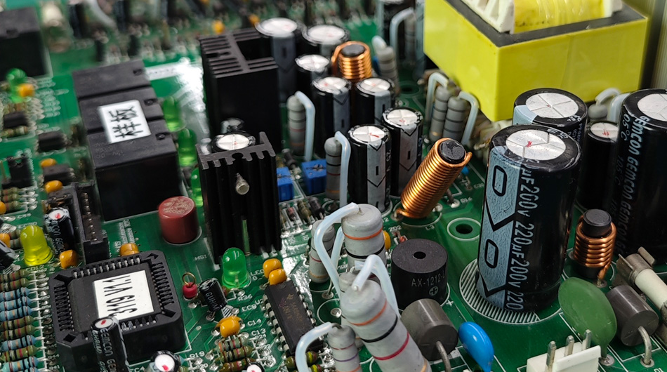 El impacto del mecanismo de comunicación multicanal de las fábricas de PCBA en la atención al cliente