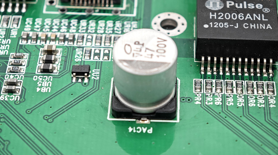 ¿Cómo impacta la gestión de operaciones de la fábrica de PCBA en la ejecución del proyecto?