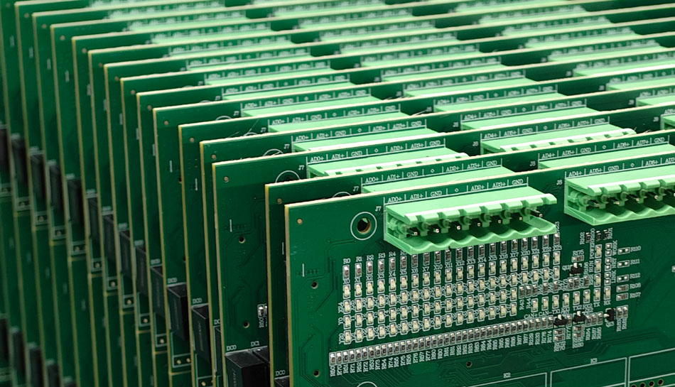 ¿Cómo elegir la fábrica de PCBA adecuada según los comentarios de los clientes?